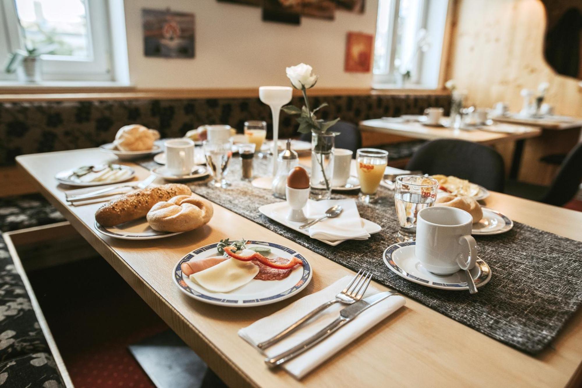Restaurant Gaestehaus Feldkirchen Feldkirchen bei Graz Eksteriør billede