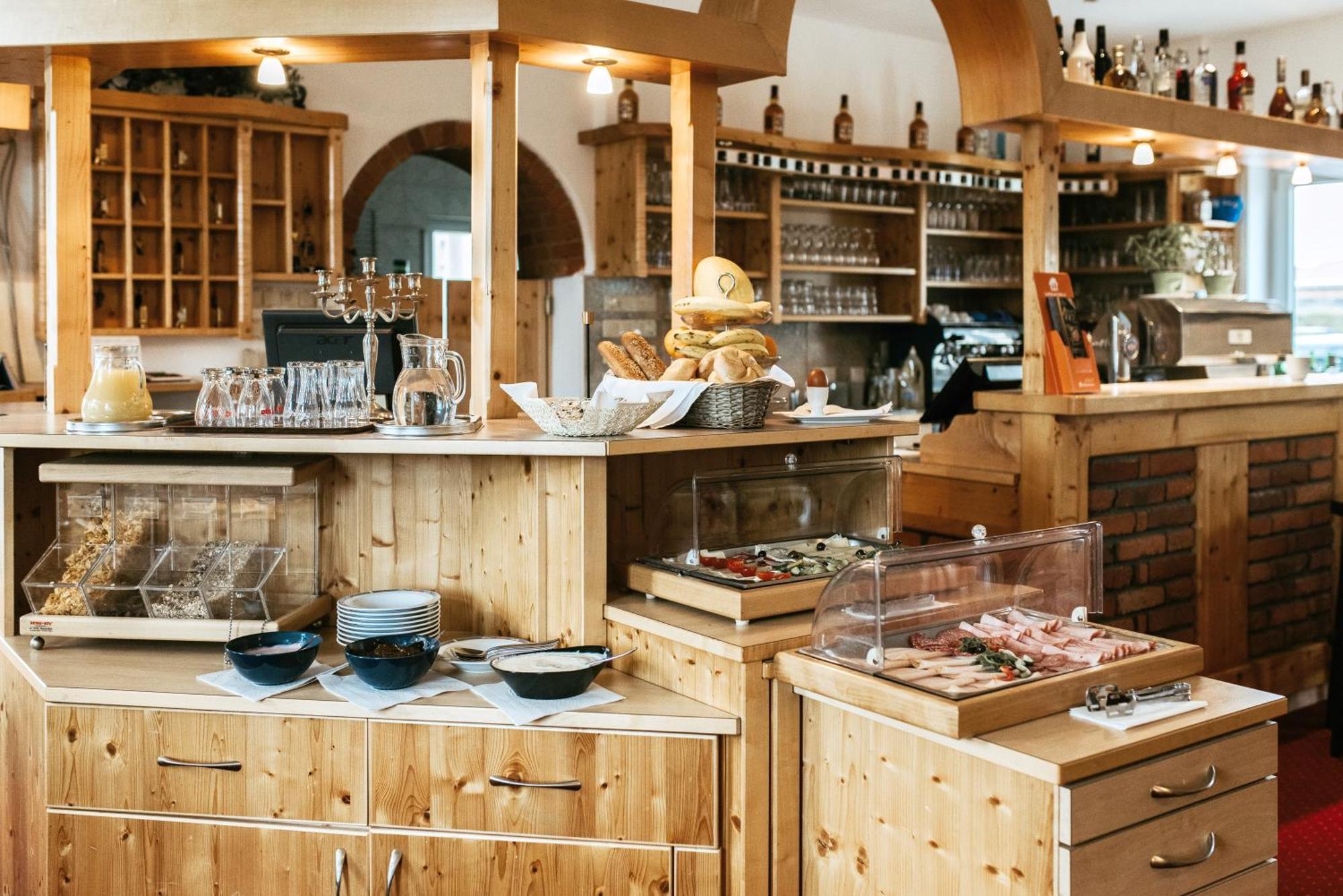 Restaurant Gaestehaus Feldkirchen Feldkirchen bei Graz Eksteriør billede
